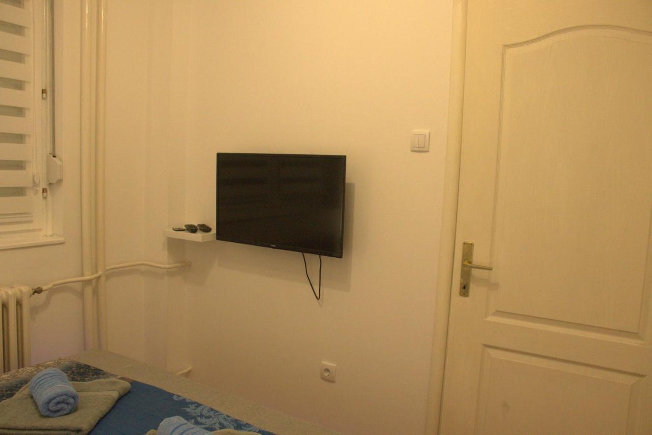 Novi Sad Apartman Tenigo Экстерьер фото
